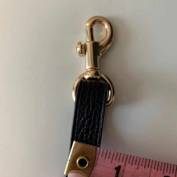 Coach Charlie Bucket - Picture 7 of 10